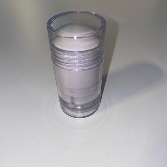 Milk Makeup - Holographic Stick - Picture 4 of 6
